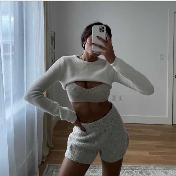 Zara Sweaters | Zara 2 Piece Knit Arm Warmer Sweater +Tube Top | Color: Cream | Size: S | Timelessfashop's Closet